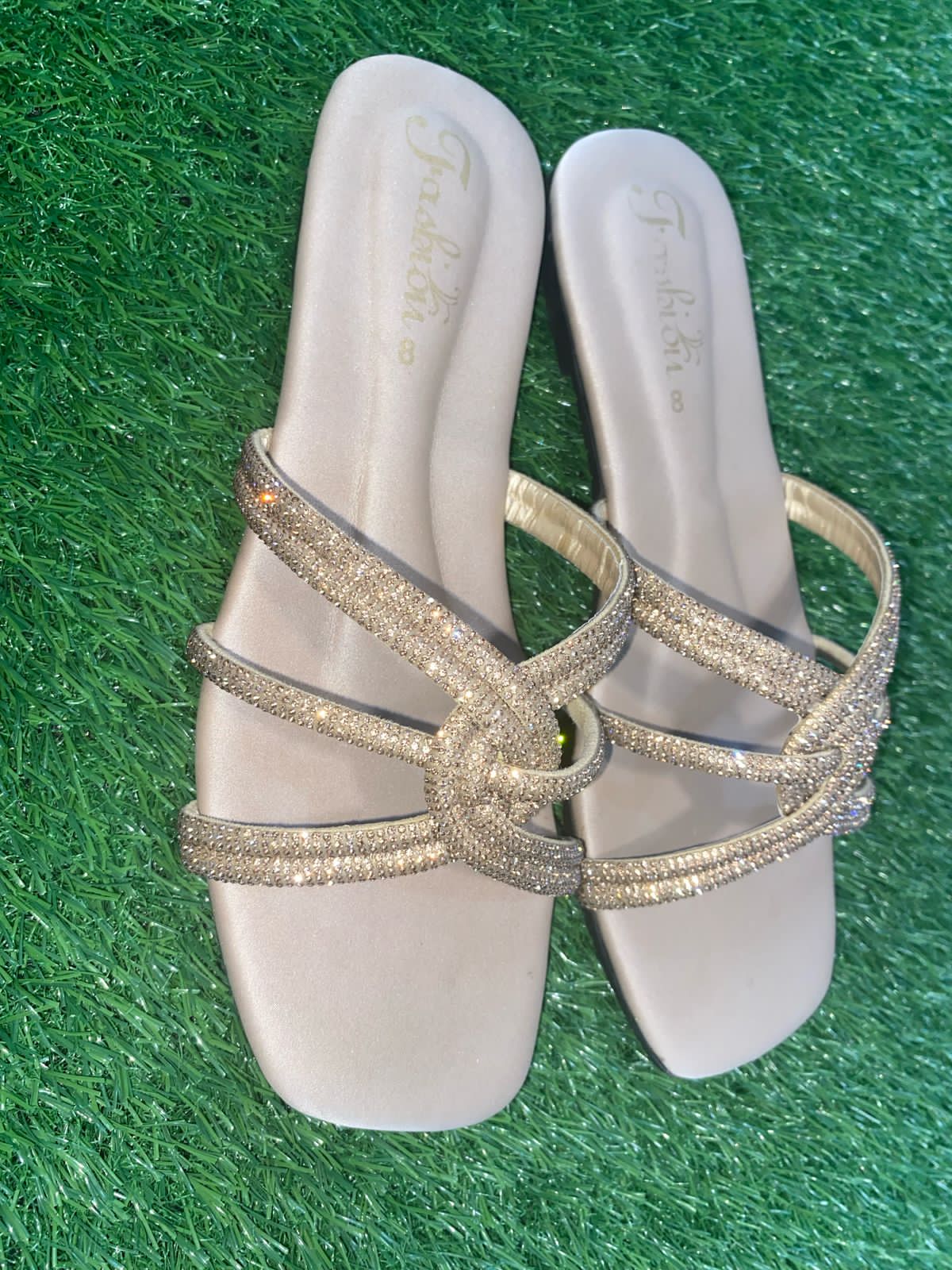 Flat Sole